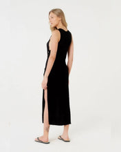 Cargar imagen en el visor de la galería, Model Back: Blueman Vestido De Playa Vestido Saida Cropped Liso Preto Mistica
