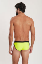 Cargar imagen en el visor de la galería, Model Back: Blueman Sunga / Boxer Sunga Miami Liso Verde