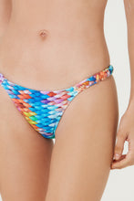 Cargar imagen en el visor de la galería, Image 07: Blueman Bragas Bottom Malibu Escama