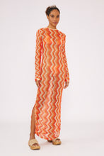 Cargar imagen en el visor de la galería, Model Front: Blueman Vestido De Playa Laranja Long Dress Tricot
