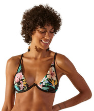 Cargar imagen en el visor de la galería, Model Front: Blueman Sostén Top Fox Hawai