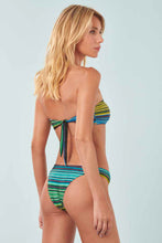 Cargar imagen en el visor de la galería, Model Back: Blueman Bragas Bottom Pipeline New-Aquarios