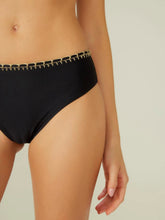 Cargar imagen en el visor de la galería, Image 04: Blueman Bragas Bottom Gisele Black