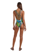 Cargar imagen en el visor de la galería, Model Back: Blueman Una Pieza Maio Capri Florestinha Verde