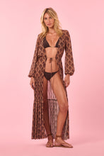 Cargar imagen en el visor de la galería, Model Front: Blueman Vestido De Playa Makani Tule