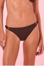 Cargar imagen en el visor de la galería, Gallery: Blueman Bragas Bottom Marrom Infinito