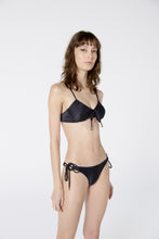 Cargar imagen en el visor de la galería, Image 03: Blueman Sostén Top Bay Liso Preto