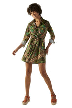 Cargar imagen en el visor de la galería, Model Front: Blueman Vestido Camidero Chemise Java