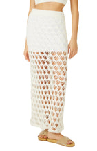 Cargar imagen en el visor de la galería, Gallery: Blueman Falda De Playa Off-White Saia-Tricot