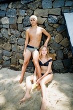 Cargar imagen en el visor de la galería, Image 08: Blueman Sostén Top Cherry Preto