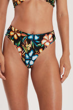 Cargar imagen en el visor de la galería, Gallery: Blueman Bragas Bottom Coquetel Cannes