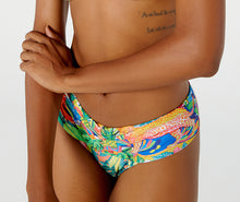 Cargar imagen en el visor de la galería, Image 06: Blueman Bragas Bottom Caribe Australia Selvagem