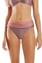 Cargar imagen en el visor de la galería, Gallery: Blueman Bragas Bottom Florida Recorte Roxo