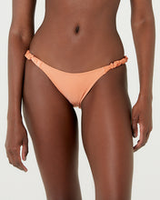 Cargar imagen en el visor de la galería, Gallery: Blueman Bragas Bottom Malibu Laranja