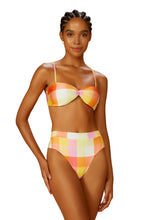 Cargar imagen en el visor de la galería, Model Front: Blueman Bragas Bottom Ritmo Belga