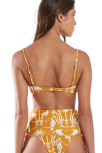 Cargar imagen en el visor de la galería, Image 06: Blueman Conjunto Buzios Tucanus