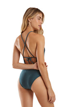 Cargar imagen en el visor de la galería, Image 04: Blueman Una Pieza Maio Botanico Verde