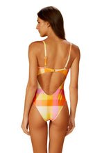 Cargar imagen en el visor de la galería, Model Back: Blueman Una Pieza Maio Vintage Ritmo