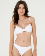 Cargar imagen en el visor de la galería, Gallery: Blueman Conjunto Pepe Ariba Saint Martin Texture Branco