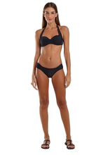 Cargar imagen en el visor de la galería, Model Front: Blueman Sostén Top Ibiza Liso Preto