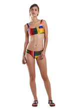 Cargar imagen en el visor de la galería, Model Front: Blueman Sostén Top Noruega Mambo
