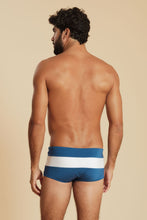 Cargar imagen en el visor de la galería, Model Back: Blueman Sunga / Boxer Sunga Army Crepúsculo Bicolor Liso Azul
