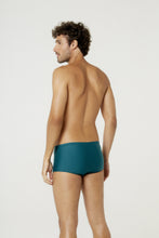 Cargar imagen en el visor de la galería, Model Back: Blueman Sunga / Boxer Sunga Berlim Liso Verde V24
