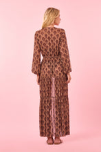 Cargar imagen en el visor de la galería, Model Back: Blueman Vestido De Playa Makani Tule
