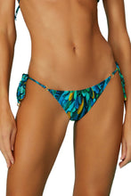 Cargar imagen en el visor de la galería, Gallery: Blueman Bragas Bottom Fauna Lacinho-Coracao
