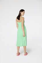 Cargar imagen en el visor de la galería, Model Back: Blueman Midi Dress Vestido Fenda Liso Color
