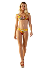 Cargar imagen en el visor de la galería, Model Front: Blueman Sostén Top Gil Xangai
