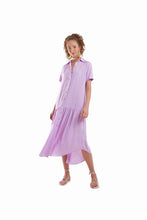 Cargar imagen en el visor de la galería, Model Front: Blueman Vestido Camidero Vestido Chemise Liso Roxo
