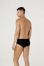 Cargar imagen en el visor de la galería, Model Back: Blueman Sunga / Boxer Sunga Country Preto
