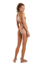 Cargar imagen en el visor de la galería, Image 04: Blueman Conjunto Caribe Flower Power

