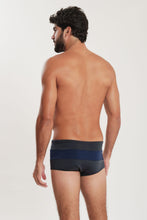 Cargar imagen en el visor de la galería, Model Back: Blueman Sunga / Boxer Sunga Army Crepúsculo Bicolor Liso Cinza

