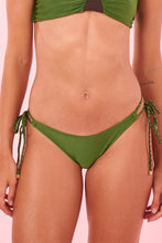 Cargar imagen en el visor de la galería, Gallery: Blueman Bragas Bottom Green Angel
