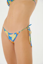 Cargar imagen en el visor de la galería, Image 06: Blueman Bragas Bottom Bojo Tahiti Abacaxi
