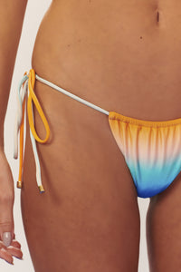Image 07: Blueman Bragas Bottom Degrade-Summer Bel
