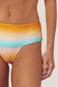 Image 06: Blueman Bragas Bottom Degrade-Summer Fiji