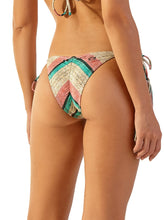 Cargar imagen en el visor de la galería, Model Back: Blueman Bragas Bottom Lua Polinesia

