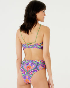 Model Back: Blueman Bragas Bottom Surfista Belle Apiculae