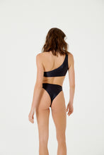 Cargar imagen en el visor de la galería, Model Back: Blueman Bragas Bottom Ubatuba Preto
