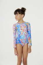 Cargar imagen en el visor de la galería, Model Front: Blueman Bañador Niña De Una Pieza Maio Amber Escama Inf
