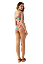 Cargar imagen en el visor de la galería, Model Back: Blueman Una Pieza Palácio Palmar
