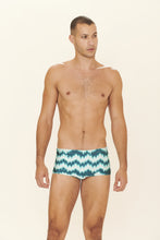 Cargar imagen en el visor de la galería, Model Front: Blueman Sunga / Boxer Sunga Army Wind Azul
