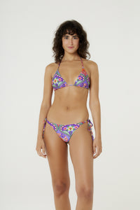 Model Front: Blueman Sostén Top Egito Nicole Apiculae