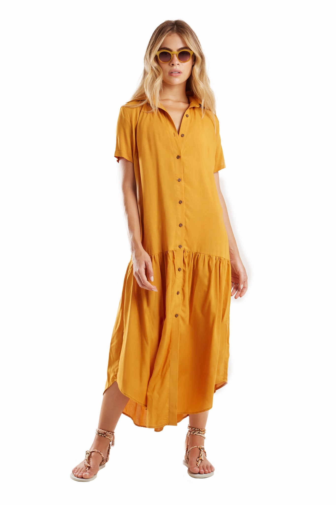 Model Front: Blueman Vestido De Playa Vestido Chemise Eva Liso Marrom
