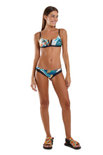 Cargar imagen en el visor de la galería, Top Joy Cancun Tropical Mess
