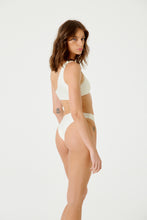 Cargar imagen en el visor de la galería, Top Ubatuba Off White

